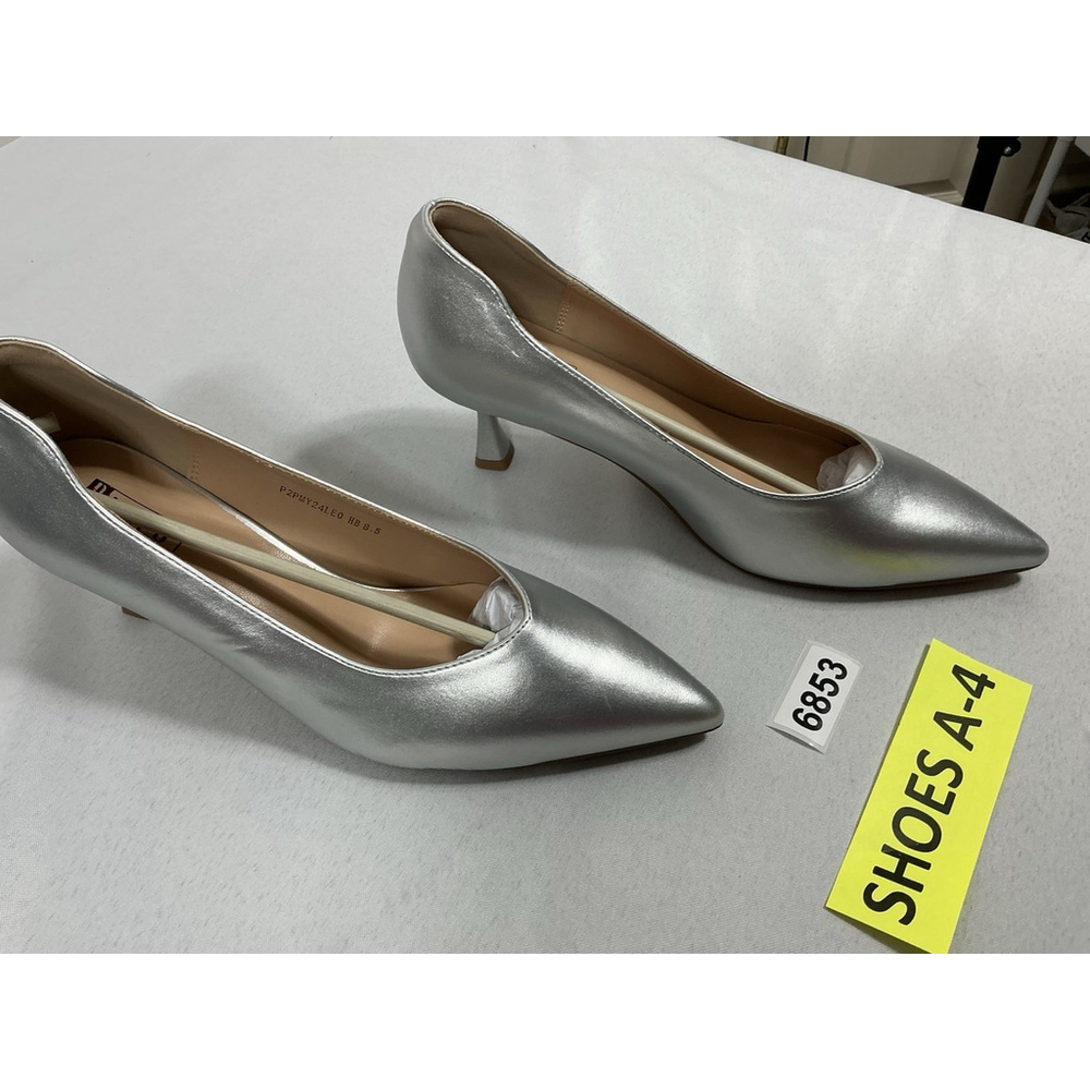 Silver Pointed Toe Kitten Heel Pumps - Women